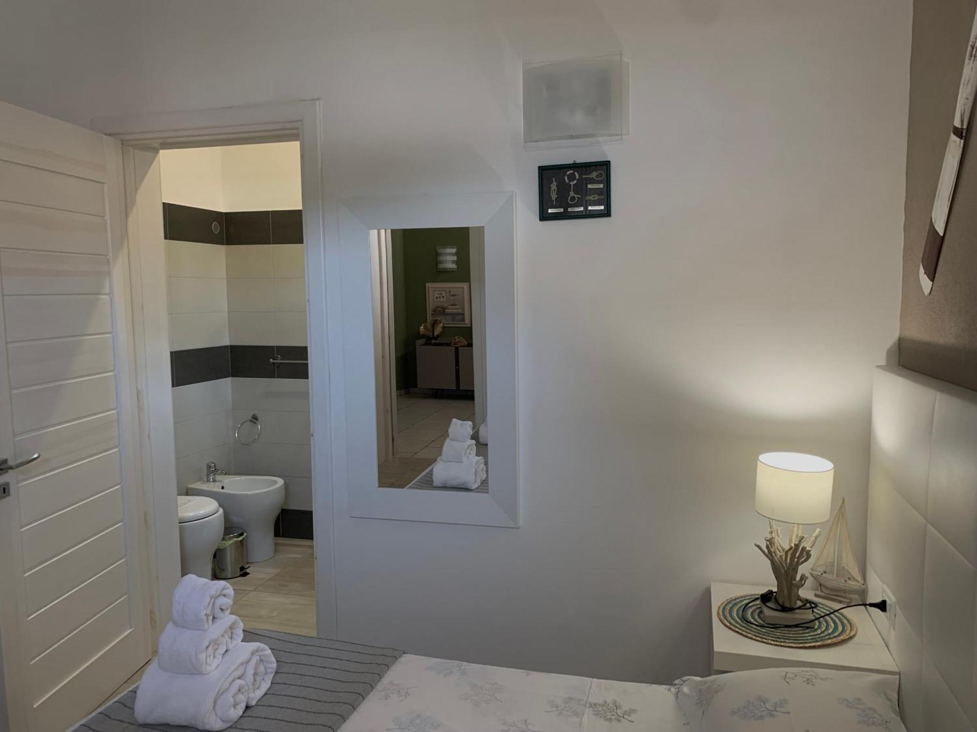 Aquarama Rooms & Apartments Torre Squillace Kültér fotó